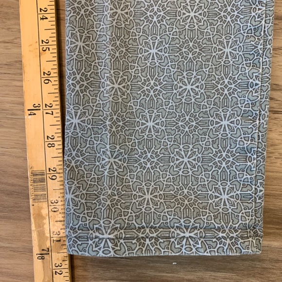 Women's Prana Print Gray low-rise Skinny Pants 8/29 - Picture 5 of 9